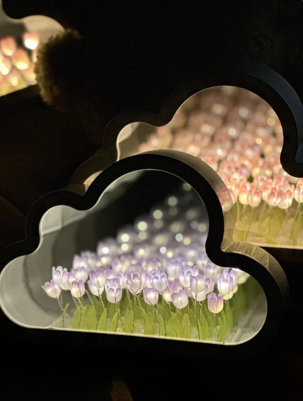 Cloud Tulip Lamp